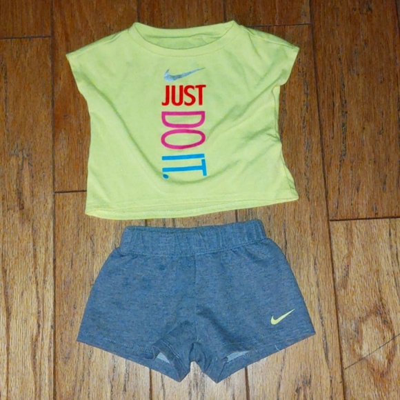Baby Girls Size 12 Months Nike Summer Outfit